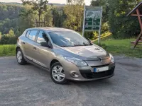 Gebraucht Renault Mégane III 101 PS (74 kW) 2012 Silber Limousine