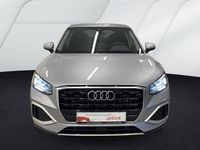 Używany Audi Q2 Advanced Plus 150 KM (110 kW) 2025 Srebrny SUV