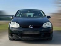 Gebraucht VW Golf V 102 PS (75 kW) 2004 Schwarz Kleinwagen