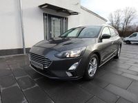 Gebraucht Ford Focus Cool & Connect 120 PS (88 kW) 2019 Grau Limousine