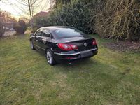 Gebraucht VW Passat 140 PS (102 kW) 2009 Schwarz Limousine