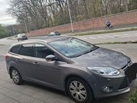 Gebraucht Ford Focus Titanium 182 PS (133 kW) 2011 Braun Limousine