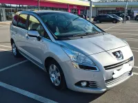 Gebraucht Peugeot 5008 Active 150 PS (110 kW) 2013 Silber Van / Kleinbus