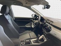 Gebraucht Audi Q3 Ambiente 150 PS (110 kW) 2025 Mythosschwarz metallic SUV