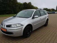 Gebraucht Renault Mégane GrandTour 103 PS (75 kW) 2009 Platingrau Kombi