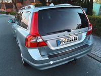 Gebraucht Volvo V70 Momentum 175 PS (128 kW) 2009 Grau Kombi