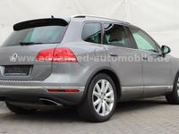 Gebraucht VW Touareg Terrain Tech 262 PS (192 kW) 2017 Grau SUV