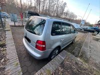 Gebraucht VW Touran 101 PS (74 kW) 2003 Van / Kleinbus