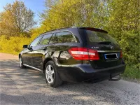 Używany Mercedes E220 170 KM (125 kW) 2011 Czarny Kombi