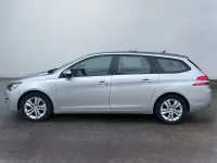 Gebraucht Peugeot 308 Active 120 PS (88 kW) 2017 Grau Kombi
