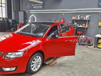 Gebraucht Skoda Octavia 150 PS (110 kW) 2016 Rot Kleinwagen