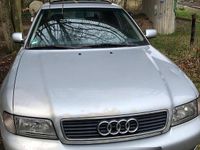 Gebraucht Audi A4 105 PS (77 kW) 1998 Silber Limousine