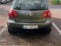 Second-hand VW Golf V 105 CP (77 kW) 2004 Gri Hatchback