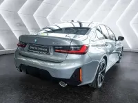 Neu BMW 330e M Sport 292 PS (214 kW) 2026 Skyscraper grau Limousine