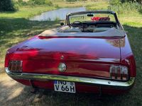 Gebraucht Ford Mustang 200 PS (147 kW) 1966 Rot Cabrio