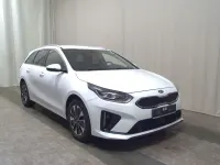 Gebraucht Kia Ceed Vision 141 PS (103 kW) 2021 Wd casa white s (metallic) Kleinwagen