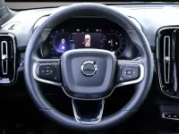 Gebraucht Volvo XC40 Plus 163 PS (119 kW) 2023 Schwarz SUV
