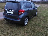 Gebraucht Subaru Trezia Comfort 90 PS (66 kW) 2012 Grau Kleinwagen