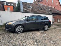 Usata Ford Focus 125 CV (91 kW) 2017 Grigio Station wagon