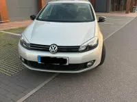 Gebraucht VW Golf VII 86 PS (63 kW) 2012 Silber Limousine