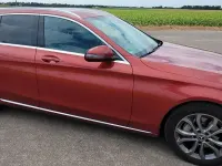 Gebraucht Mercedes C250 Avantgarde 211 PS (155 kW) 2017 Rot Kombi