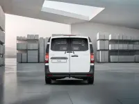 Gebraucht Mercedes Vito 136 PS (100 kW) 2025 Arktikweiß Van