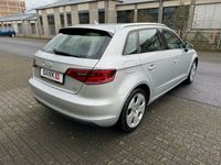 gebraucht Audi A3 Sportback ambiente /Automatik/ Leder / Xenon