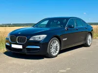 Gebraucht BMW 740 M Sport 306 PS (225 kW) 2011 Schwarz Limousine