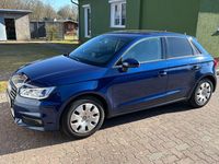 Gebraucht Audi A1 Sport 95 PS (69 kW) 2018 Blau Kleinwagen