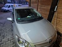 Gebraucht Toyota Auris 132 PS (97 kW) 2010 Silber Kleinwagen