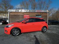 Gebraucht Hyundai i20 Style 101 PS (74 kW) 2018 Rot Limousine