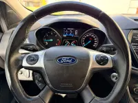 Usado Ford Kuga Individual 179 HP (131 kW) 2016 Preto SUV