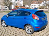Gebraucht Ford Fiesta Titanium 80 PS (58 kW) 2013 Blau Kleinwagen