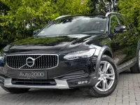 Używany Volvo V90 CC 235 KM (172 kW) 2018 Czarny Kombi