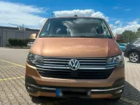 Gebraucht VW Multivan 150 PS (110 kW) 2020 Braun Van / Kleinbus