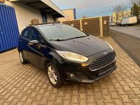 Gebraucht Ford Fiesta Trend 95 PS (69 kW) 2016 Pantherschwarz metallic Kleinwagen