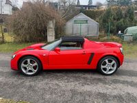 Second-hand Opel Speedster 147 CP (108 kW) 2001 Roșu Cabrio