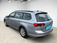 Używany VW Passat Conceptline 150 KM (110 kW) 2023 Srebrny Kombi