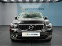 Gebraucht Volvo XC40 163 PS (119 kW) 2022 Schwarz SUV