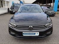 Gebraucht VW Passat Business 200 PS (147 kW) 2022 Deep black pearlescent Kombi