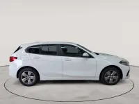 Gebraucht BMW 118 Advantage 136 PS (100 kW) 2023 Alpinweiß Limousine