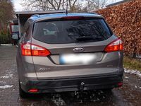 Usata Ford Focus 125 CV (91 kW) 2013 Grigio Station wagon