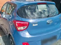 Gebraucht Hyundai i10 69 PS (50 kW) 2015 Blau Kleinwagen