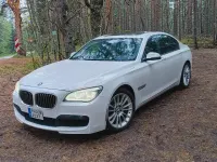 Gebraucht BMW 750 M Sport 449 PS (330 kW) 2014 Weiß Limousine