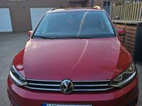 Gebraucht VW Touran Active 150 PS (110 kW) 2021 Rot Van / Kleinbus