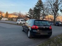 Second-hand VW Golf V 82 CP (60 kW) 2007 Negru Hatchback