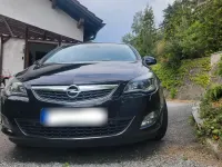 Gebraucht Opel Astra 180 PS (132 kW) 2010 Schwarz Kleinwagen