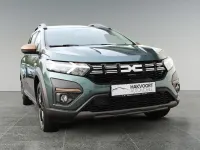 Uusi Dacia Jogger Extreme 110 HP (80 kW) 2025 Harmaa Tila-auto