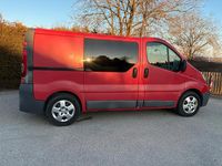 Gebraucht Opel Vivaro 146 PS (107 kW) 2011 Rot Van / Kleinbus
