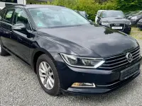 Gebraucht VW Passat Comfortline 120 PS (88 kW) 2018 Deep black perleffekt Kombi